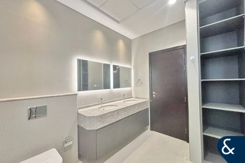 Vilë në Al Furjan, Dubai, Emiratet e Bashkuara Arabe 4 dhoma gjumi, 600 m2. № 668226 - Foto 15