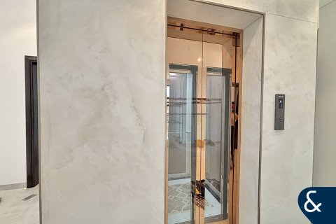 Vilë në Al Furjan, Dubai, Emiratet e Bashkuara Arabe 4 dhoma gjumi, 600 m2. № 668226 - Foto 6