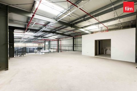 Magazinë në Dubai, Emiratet e Bashkuara Arabe 1909.2 m2. № 660443 - Foto 11
