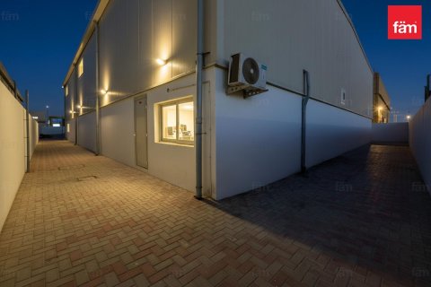 Magazinë në Dubai, Emiratet e Bashkuara Arabe 1909.2 m2. № 660443 - Foto 15