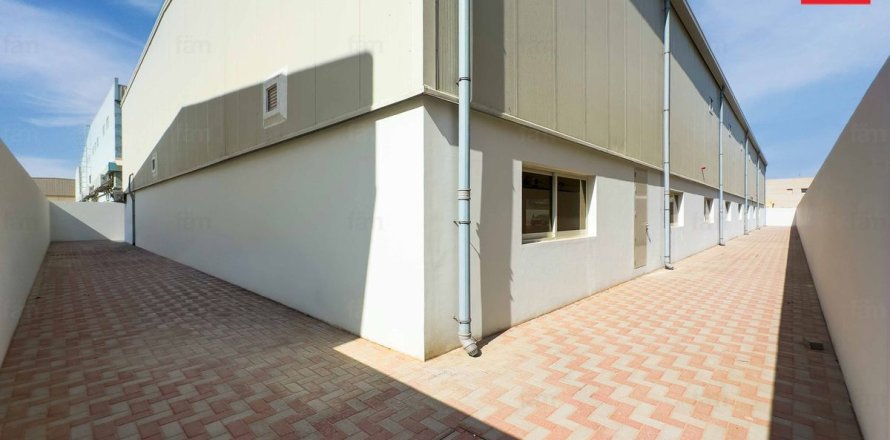 Magazinë në Dubai, Emiratet e Bashkuara Arabe 1909.2 m2. № 660443