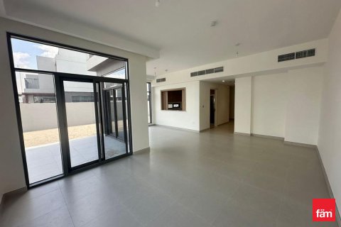 Dubai, UAE의 임대용 빌라 침실 4개, 375.3제곱미터 번호 705595 - 사진 3