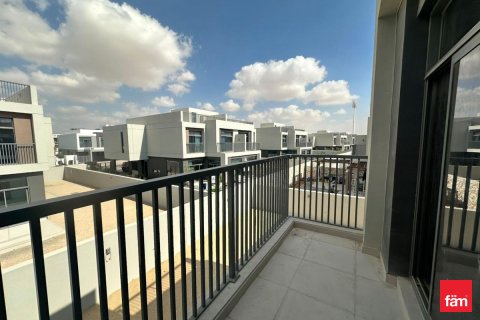 Dubai, UAE의 임대용 빌라 침실 4개, 375.3제곱미터 번호 705595 - 사진 6