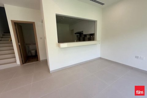 Townhouse in Dubai, UAE 3 bedrooms, 161 sq.m. № 705621 - photo 3