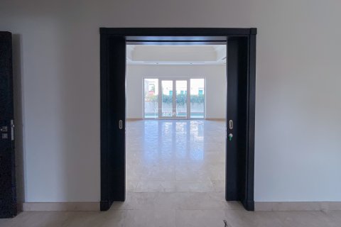 Villa itt: Al Furjan, Dubai, EAE, 4 hálószoba, 600 m², azonosító: 638946 - fénykép 6