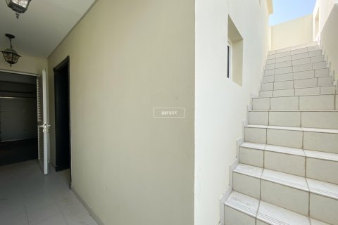 Villa itt: Al Furjan, Dubai, EAE, 4 hálószoba, 600 m², azonosító: 638946 - fénykép 11
