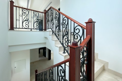 Villa itt: Al Furjan, Dubai, EAE, 4 hálószoba, 600 m², azonosító: 638946 - fénykép 12
