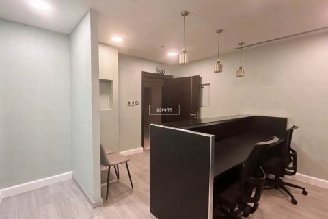 Снять в аренду офис в Бизнес-Бэй, Дубай, ОАЭ 76.1м2, № 638941 - фото 5