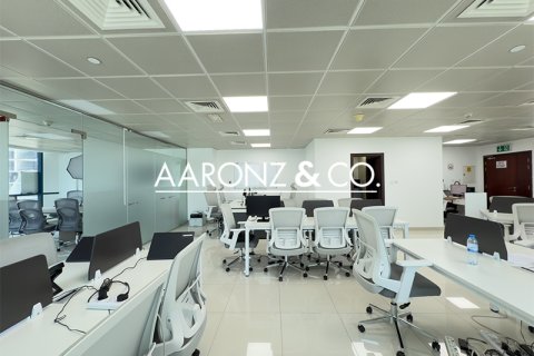 Jumeirah Lake Towers, Dubai, संयुक्त अरब अमीरात में कार्यालय, 101 वर्ग मीटर, संख्या 638947 - फ़ोटो 1