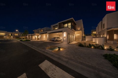 Casa urbana para arrendamento em Jebel Ali, Dubai, EAU 4 quartos, 335.9 m2 № 758422 - foto 22