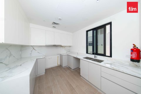 Casa urbana para arrendamento em Jebel Ali, Dubai, EAU 4 quartos, 335.9 m2 № 758422 - foto 5