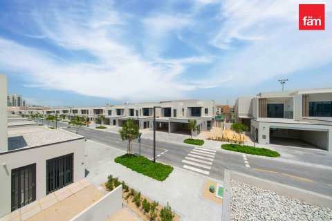 Casa urbana para arrendamento em Jebel Ali, Dubai, EAU 4 quartos, 335.9 m2 № 758422 - foto 27