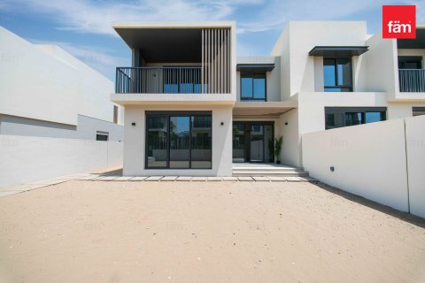 Řadový dům v Jebel Ali, Dubai, SAE 4 ložnice, 335.9 m² Č.: 758422