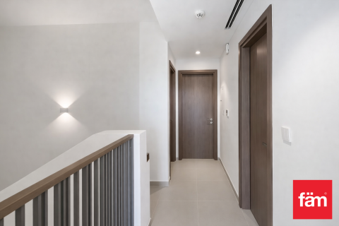 Városi lakóépület itt: Tilal Al Ghaf, Dubai, EAE, 4 hálószoba, 201.9 m², azonosító: 758405 - fénykép 10