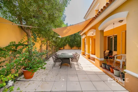 Rijtjeshuis te huur in Arabian Ranches, Dubai, VAE 3 slaapkamers, 279 vr.m., nr 661314 - foto 18