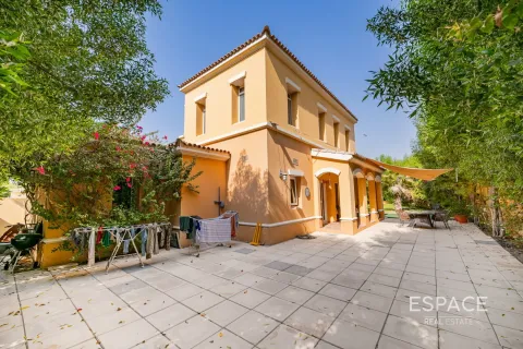 Rijtjeshuis te huur in Arabian Ranches, Dubai, VAE 3 slaapkamers, 279 vr.m., nr 661314 - foto 1