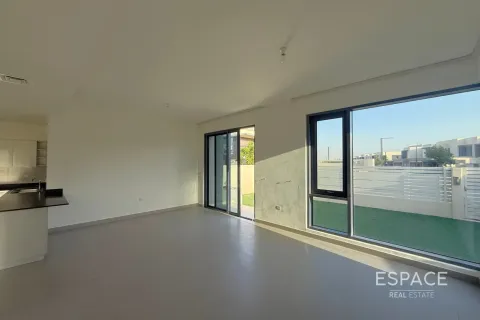 Townhouse til leje i Dubai Hills Estate, Dubai, UAE 4 soveværelser, 229 kvm № 661311 - foto 4