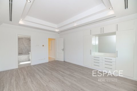 Villa til leie i Meadows, Dubai, Emiratene 5 soverom, 489 kvm Nr. 661308 - Foto 5