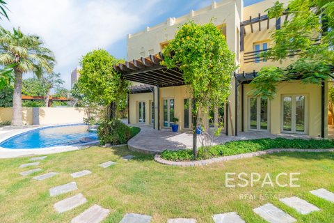 Villa til leie i Meadows, Dubai, Emiratene 5 soverom, 489 kvm Nr. 661308 - Foto 19