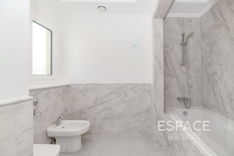 Villa til leie i Meadows, Dubai, Emiratene 5 soverom, 489 kvm Nr. 661308 - Foto 10