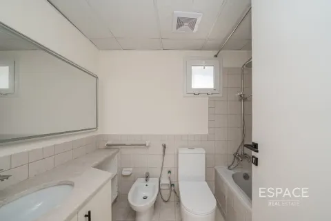 Villa para arrendamento em Meadows, Dubai, EAU 5 quartos, 371 m2 № 661309 - foto 20