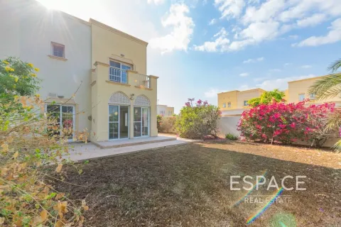 Villa en alquiler en The Springs, Dubai, EAU 3 dormitorios, 209 m2 № 661310 - foto 1