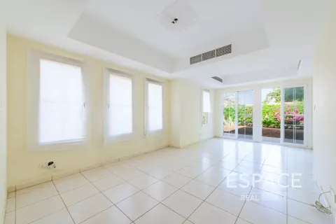 Villa en alquiler en The Springs, Dubai, EAU 3 dormitorios, 209 m2 № 661310 - foto 3