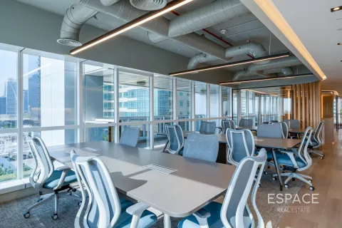 Bureau à louer à Jumeirah Lake Towers, Dubai, EAU 212 m2 № 661313 - photo 5