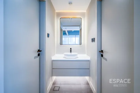 Bureau à louer à Jumeirah Lake Towers, Dubai, EAU 212 m2 № 661313 - photo 7