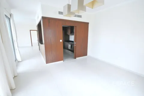 Appartamento in affitto a Downtown Dubai (Downtown Burj Dubai), Dubai, EAU 2 camere da letto, 138 mq. № 661312 - foto 7