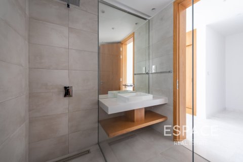 Apartment in Jumeirah Beach Residence, Dubai, UAE 3 bedrooms, 242 sq.m. № 650065 - photo 13