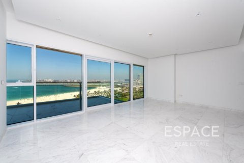 Apartment in Jumeirah Beach Residence, Dubai, UAE 3 bedrooms, 242 sq.m. № 650065 - photo 2