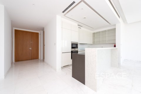 Apartment in Jumeirah Beach Residence, Dubai, UAE 3 bedrooms, 242 sq.m. № 650065 - photo 5