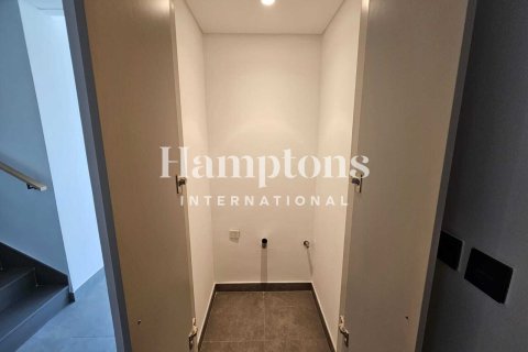 Kaupunkipientalo Arabian Ranches 3, Dubai, Arabiemiraatit 3 makuuhuonetta, 189.52212000 m2 № 651011 - kuva 15