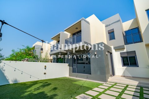 Dubai Hills Estate, Dubai, संयुक्त अरब अमीरात में विला, 3 बेडरूम, 209.125 वर्ग मीटर, संख्या 651010 - फ़ोटो 9