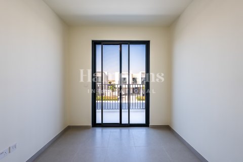 Kaupunkipientalo Dubai South (Dubai World Central), Arabiemiraatit 3 makuuhuonetta, 193.14533700 m2 № 651009 - kuva 14