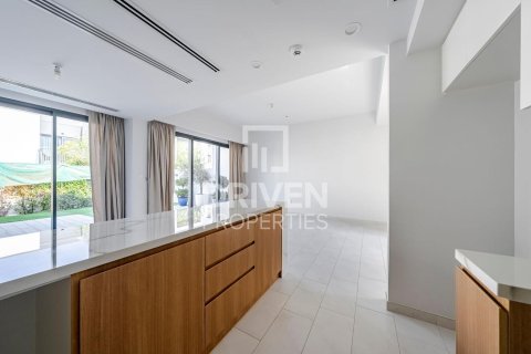 Rijtjeshuis te huur in Dubai Land, Dubai, VAE 3 slaapkamers, 181 vr.m., nr 655222 - foto 16