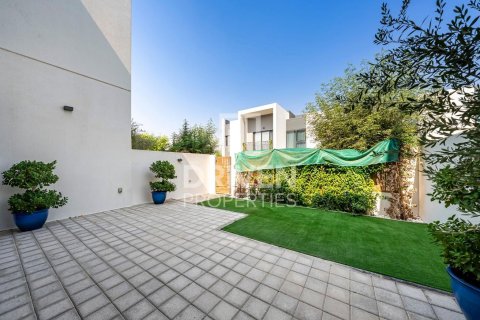 Rijtjeshuis te huur in Dubai Land, Dubai, VAE 3 slaapkamers, 181 vr.m., nr 655222 - foto 23