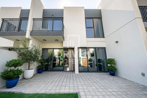 Rijtjeshuis te huur in Dubai Land, Dubai, VAE 3 slaapkamers, 181 vr.m., nr 655222 - foto 24