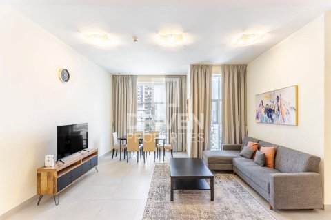 Пәтер Дубай Марина, БАӘ-да 2 жатын бөлмелер, 112 м² № 655220 - фото 1