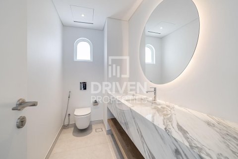 Villa uthyres i Umm Suqeim, Dubai, UAE 4 sovrum, 455 kvm Nr. 655224 - fotografi 16