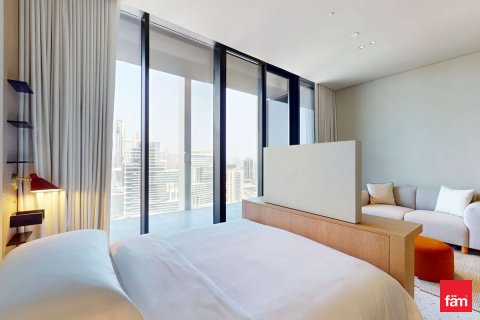 Appartamento in vendita a Business Bay, Dubai, EAU 49.3 mq. № 679966 - foto 2