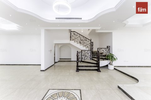 Villa te huur in Al Barsha, Dubai, VAE 6 slaapkamers, 129.5 vr.m., nr 679965 - foto 5