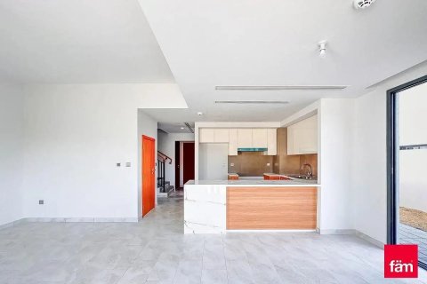 Shtëpi në qytet në Dubai, Emiratet e Bashkuara Arabe 4 dhoma gjumi, 233.8 m2. № 680049 - Foto 3