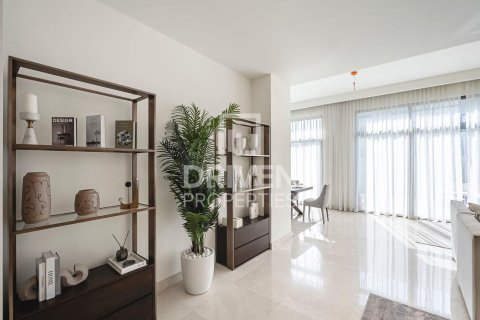 Vilë në Dubai South (Dubai World Central), Emiratet e Bashkuara Arabe 5 dhoma gjumi, 902.46 m2. № 767716 - Foto 13