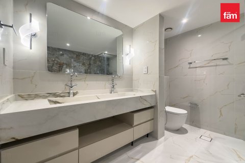 Shtëpi në qytet në Dubai, Emiratet e Bashkuara Arabe 2 dhoma gjumi, 134.4 m2. № 629358 - Foto 8