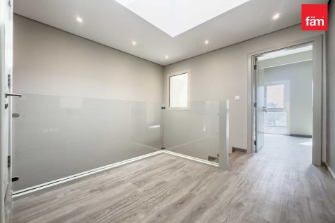 Shtëpi në qytet në Dubai, Emiratet e Bashkuara Arabe 2 dhoma gjumi, 134.4 m2. № 629358 - Foto 6