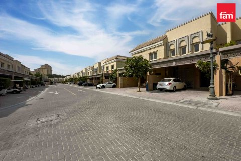 Shtëpi në qytet në Dubai, Emiratet e Bashkuara Arabe 2 dhoma gjumi, 134.4 m2. № 629358 - Foto 26