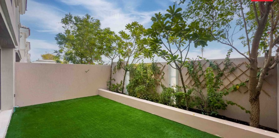 Shtëpi në qytet në Dubai, Emiratet e Bashkuara Arabe 2 dhoma gjumi, 134.4 m2. № 629358