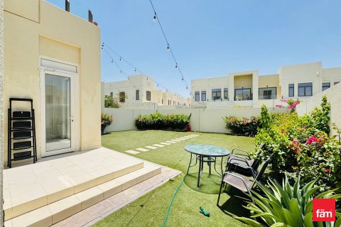 Üürile anda villa asukohaga Reem, Dubai, AÜE: 3 magamistoaga, 295.1 m² Nr 709860 - pilt 24